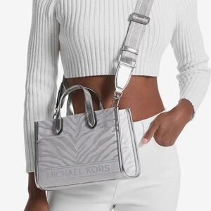 NWT Michael Kors GiGi Bag